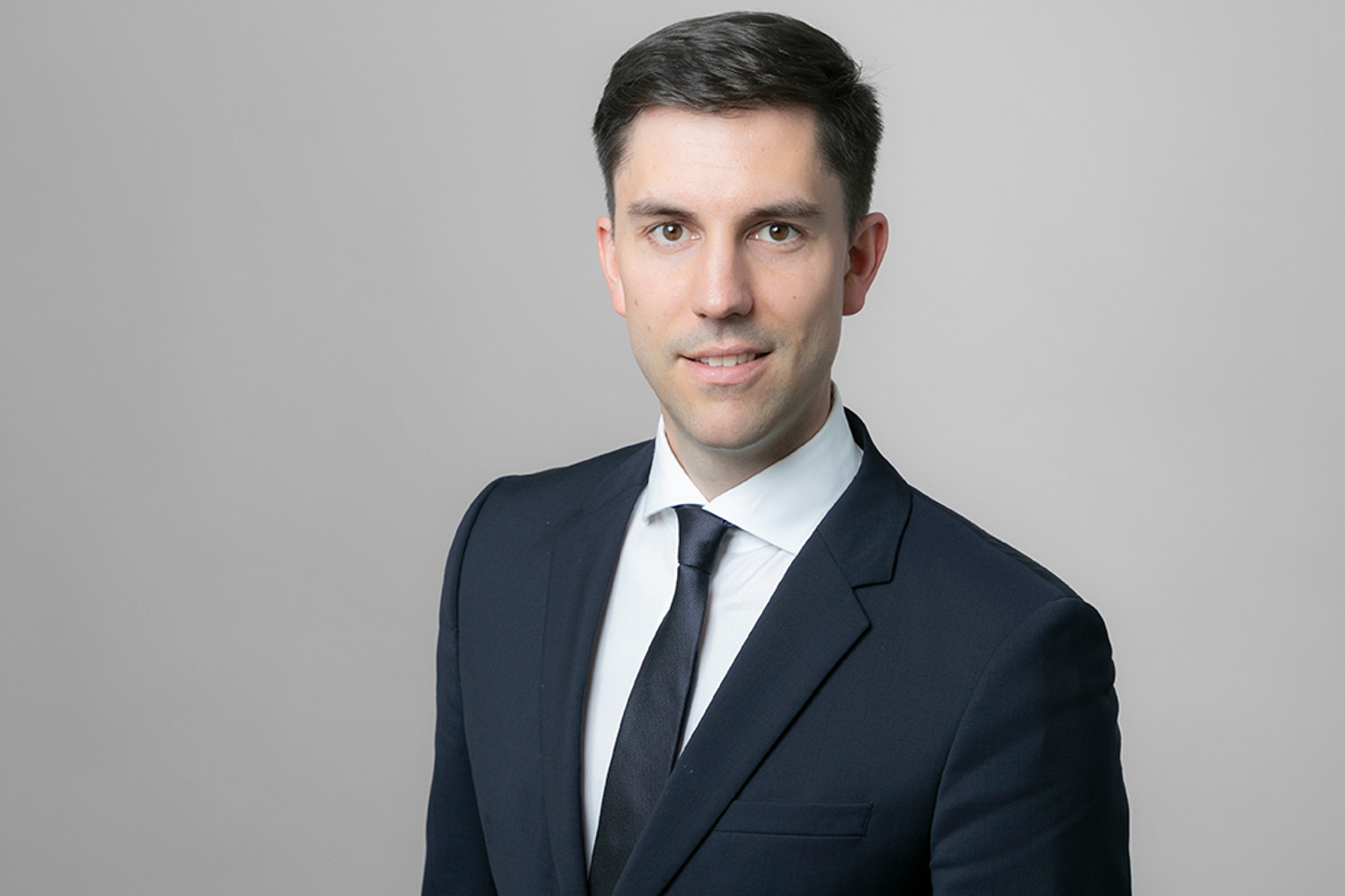 Headshot of Milan Hauber