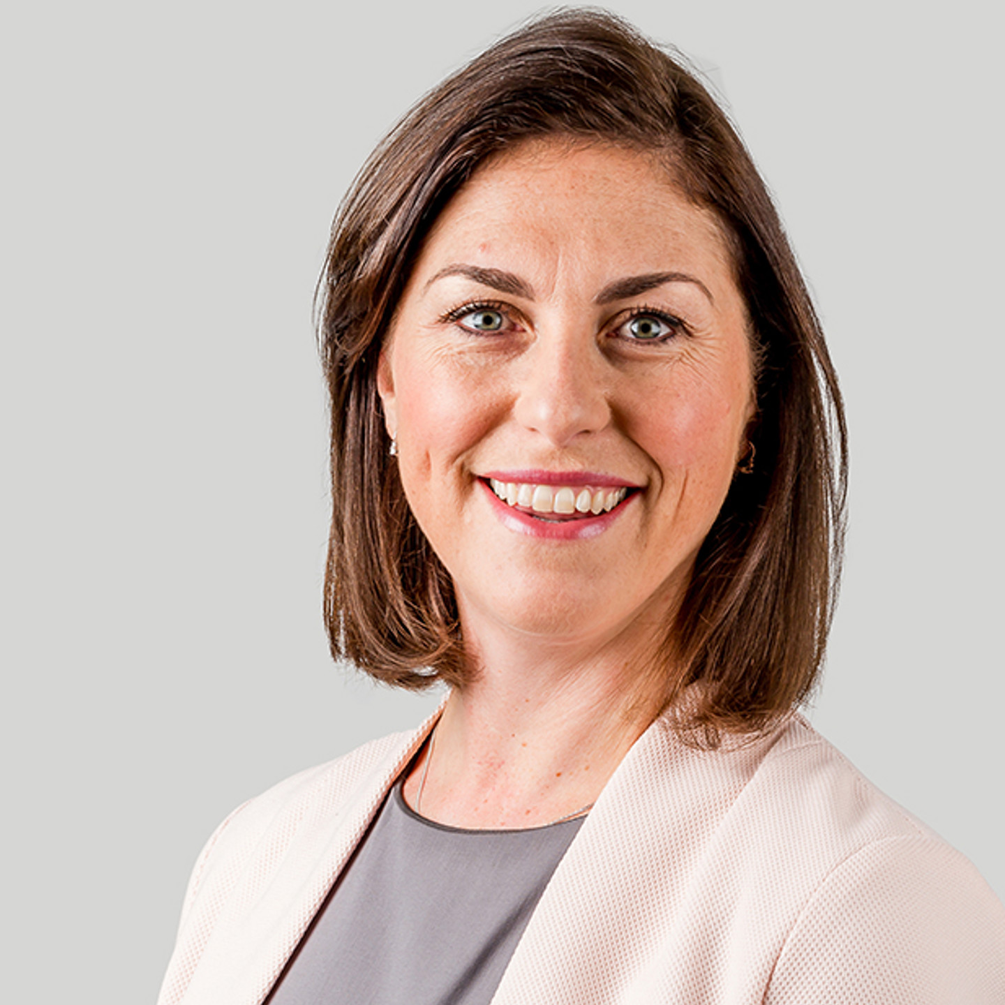 Headshot of Josephine Howe