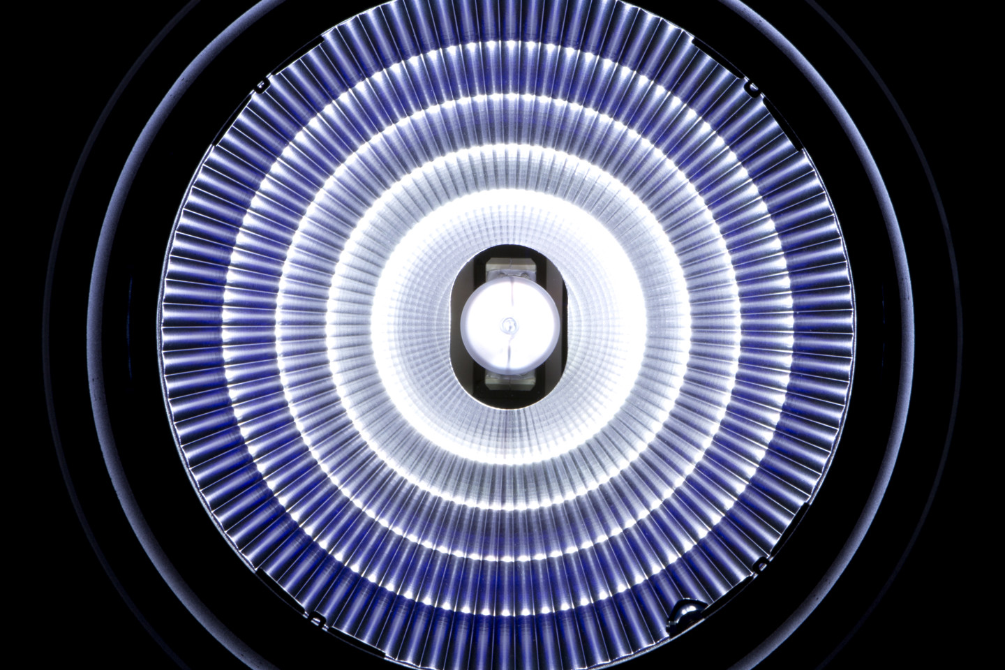 Glass industrial warehouse light