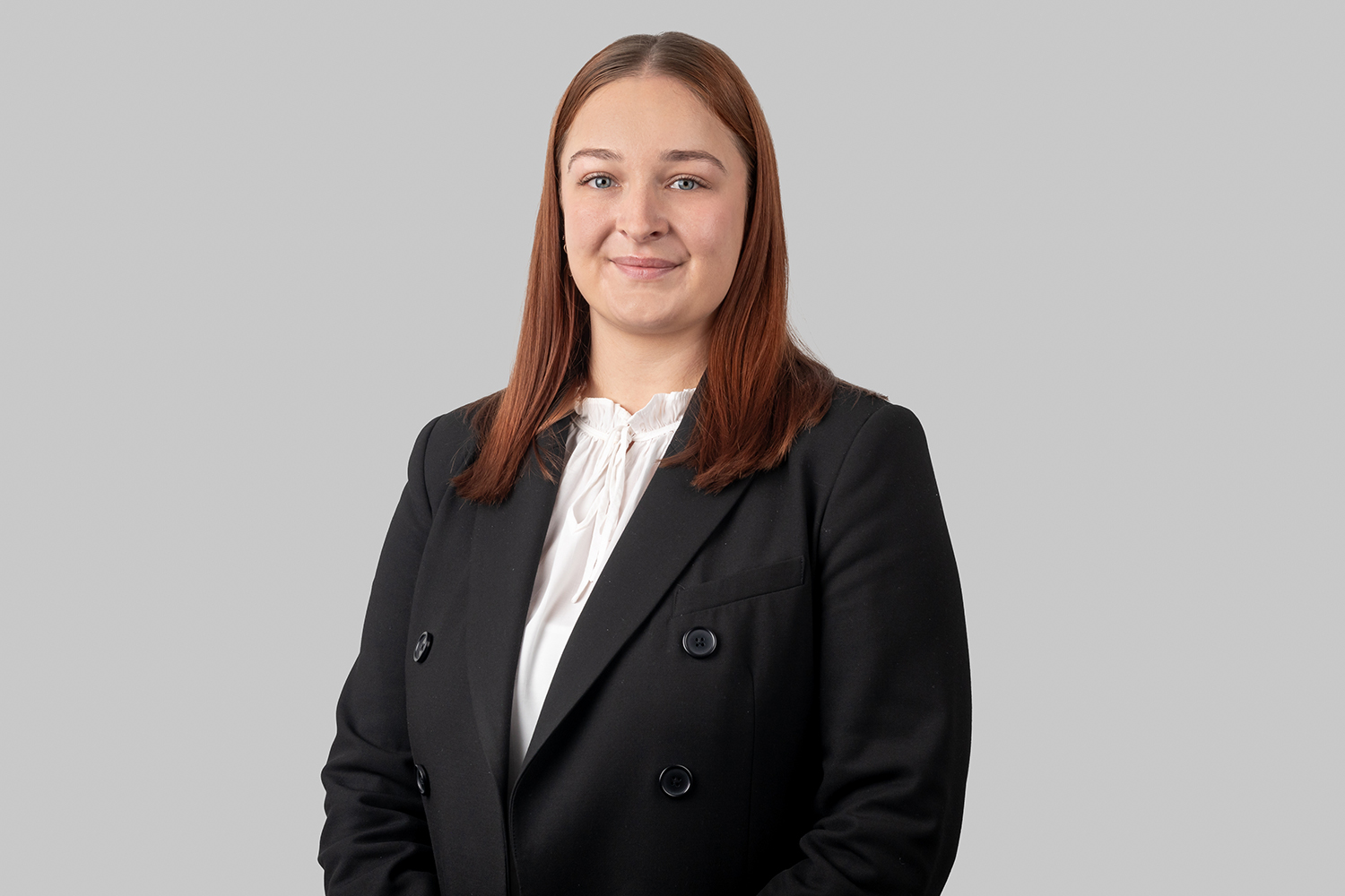 Headshot Rosalie Reeves