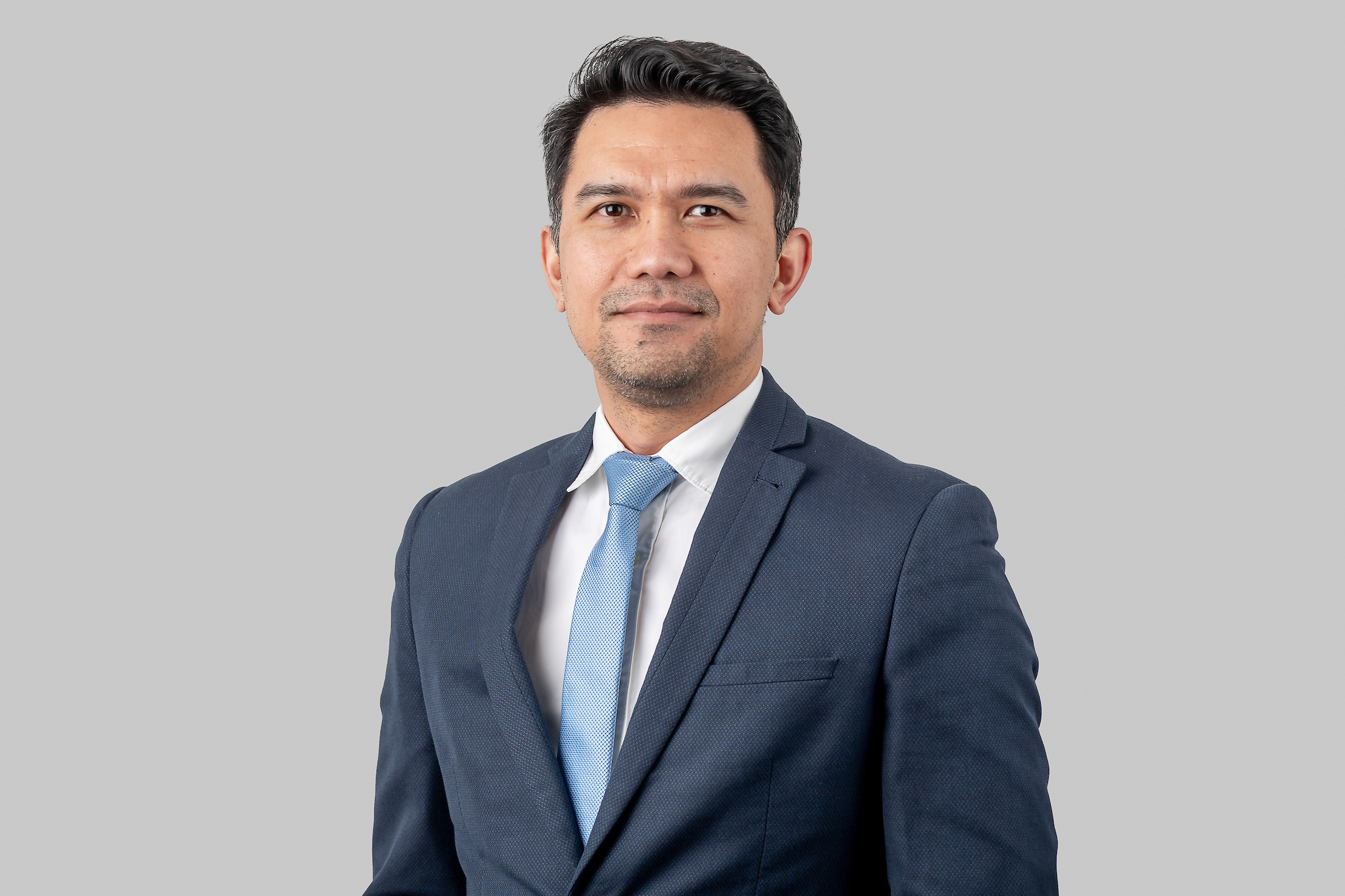 Renan Parcon headshot